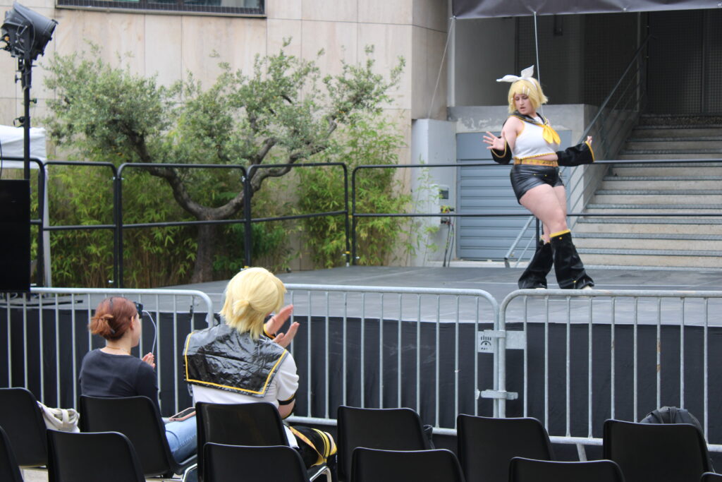 La convention EPITANIME bat son plein chez Epitech Paris pour les fans de manga, cosplays et de l'univers du Japon