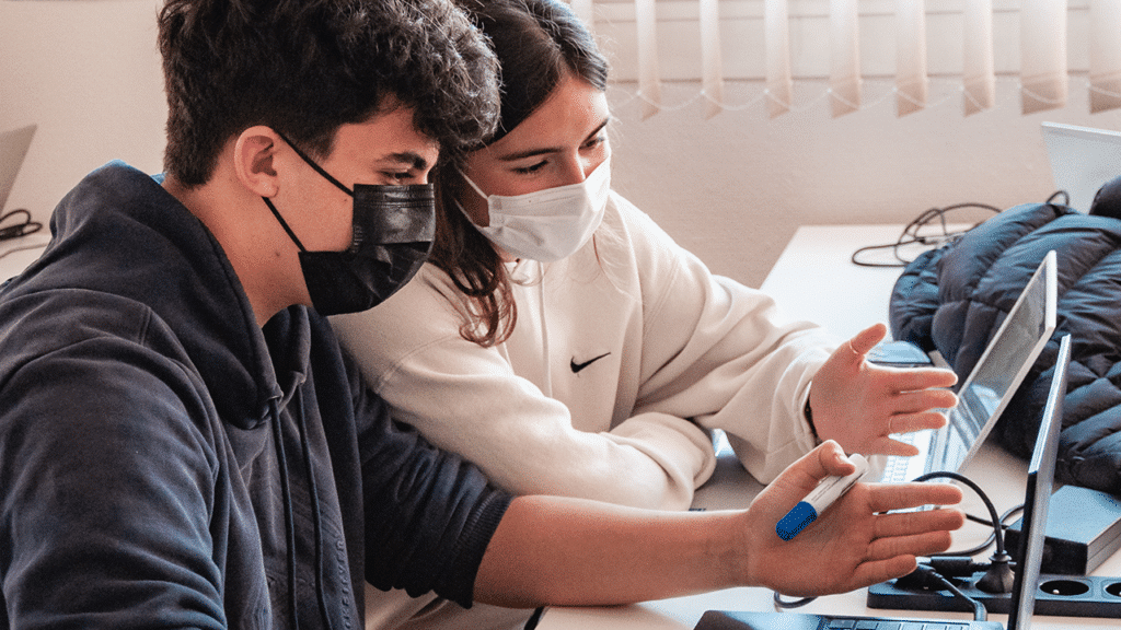 Les métiers du numérique sont aussi pour elles&nbsp;!